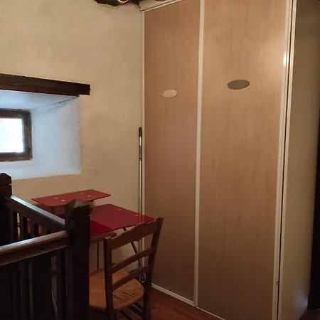 Hébergement de vacances Maison En Pierres Au Cœur D'un Village Ardéchois